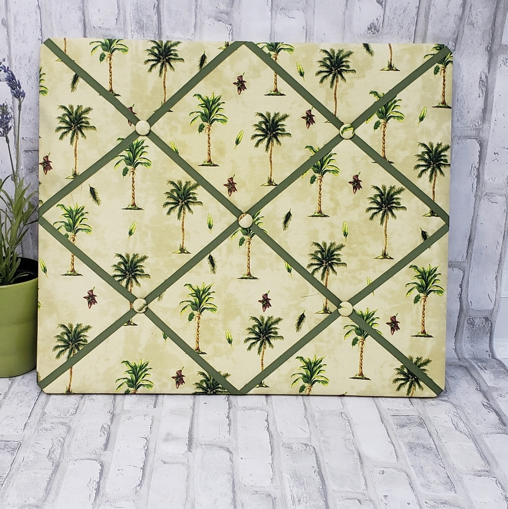 Large Padded Memory Memo Photo Ribbon Board  Palm Trees